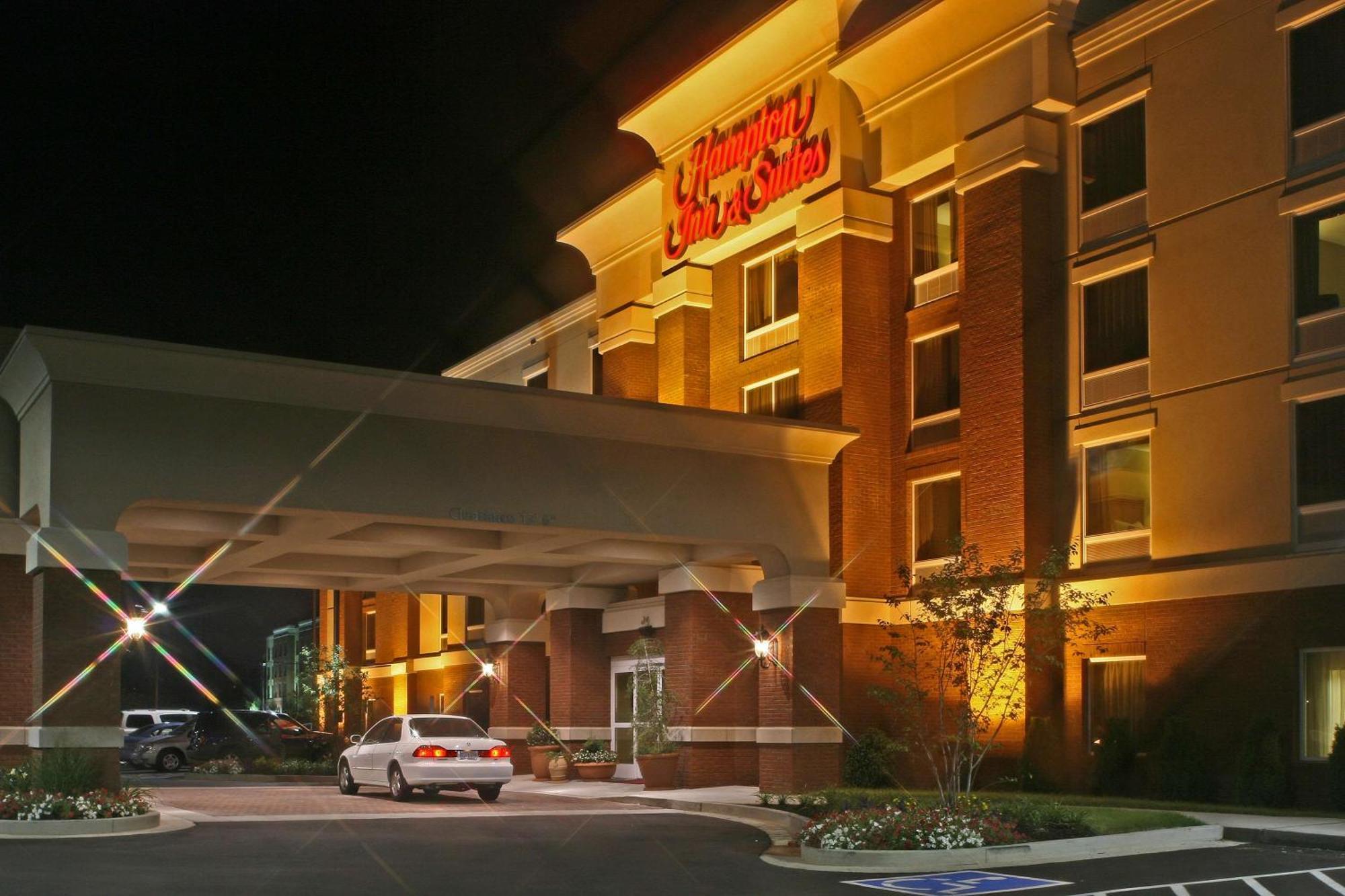 Hampton Inn & Suites Murfreesboro Exterior photo